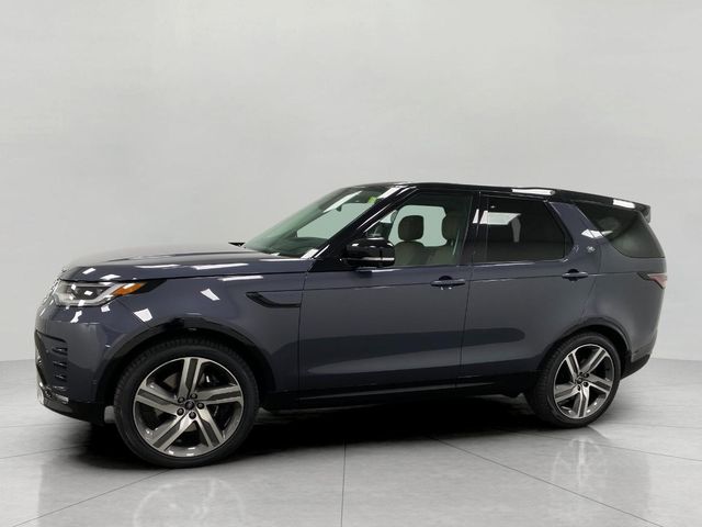 2025 Land Rover Discovery Metropolitan Edition