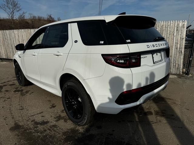 2025 Land Rover Discovery Sport S