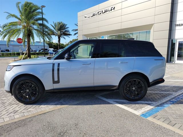 2025 Land Rover Range Rover Autobiography