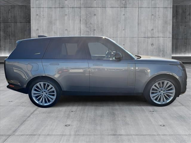 2025 Land Rover Range Rover Autobiography