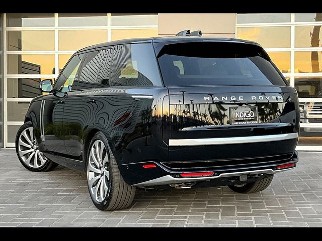 2025 Land Rover Range Rover Autobiography