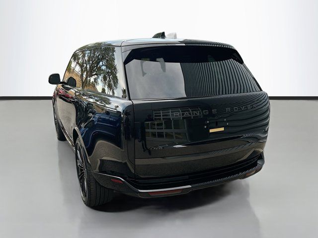 2025 Land Rover Range Rover Autobiography