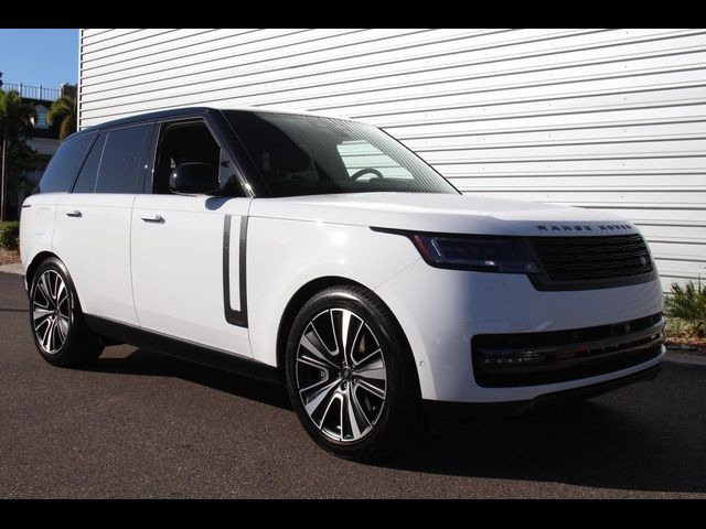 2025 Land Rover Range Rover Autobiography