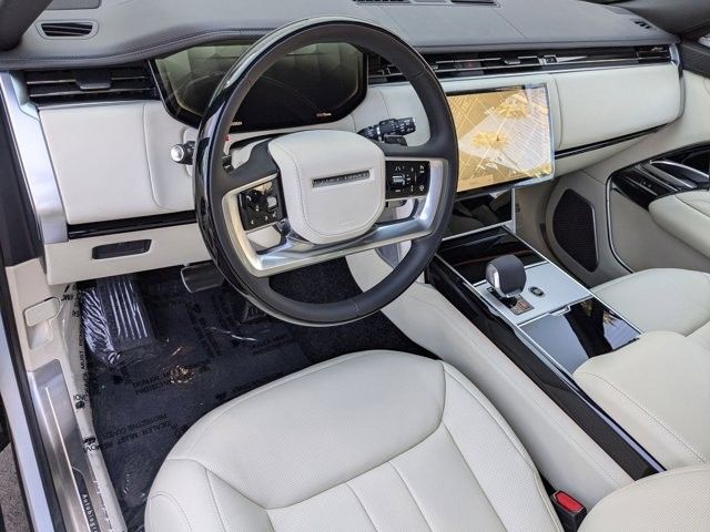 2025 Land Rover Range Rover Autobiography