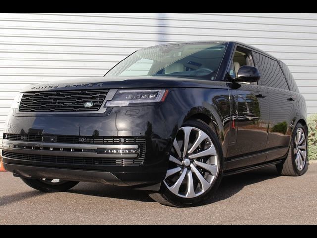 2025 Land Rover Range Rover Autobiography