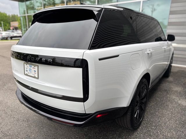 2025 Land Rover Range Rover Autobiography