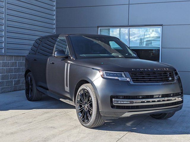 2025 Land Rover Range Rover Autobiography