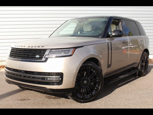 2025 Land Rover Range Rover Autobiography