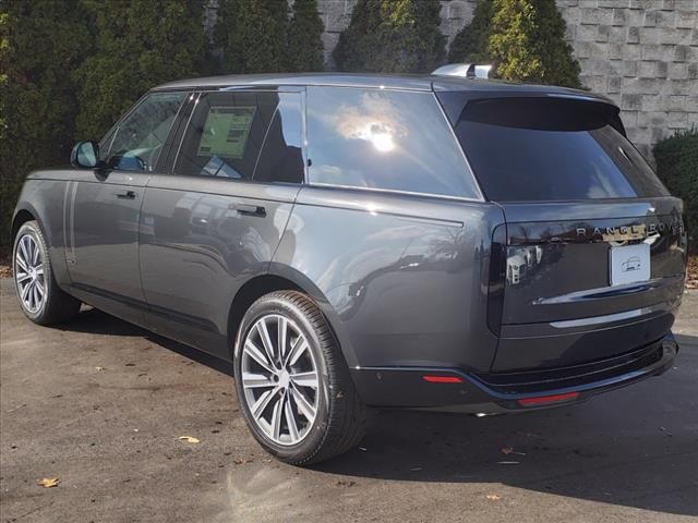 2025 Land Rover Range Rover Autobiography