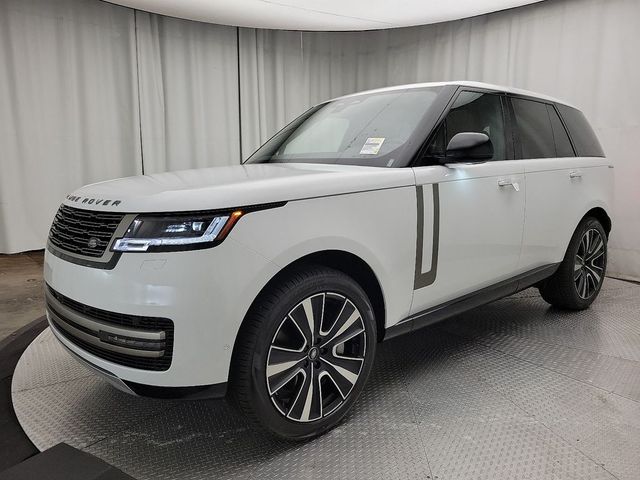 2025 Land Rover Range Rover SE