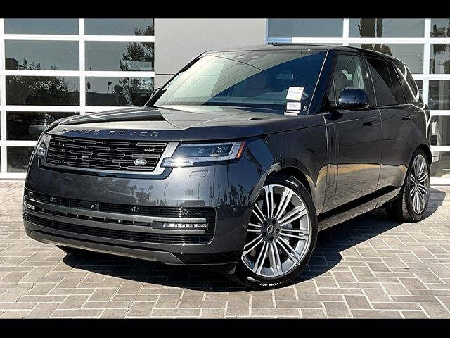 2025 Land Rover Range Rover SE