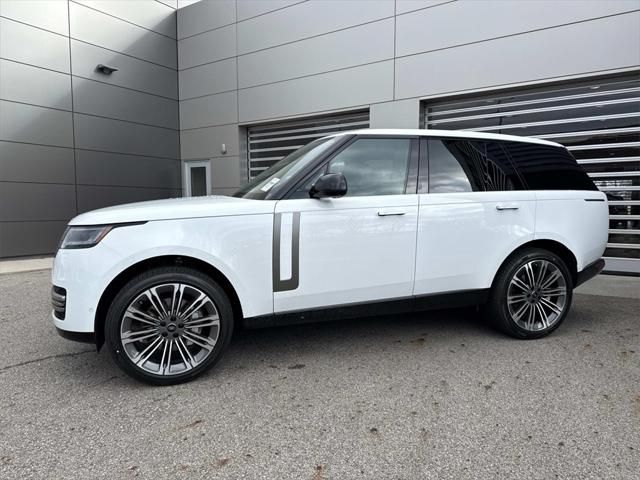 2025 Land Rover Range Rover SE