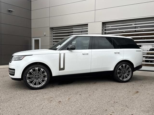 2025 Land Rover Range Rover SE