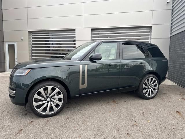 2025 Land Rover Range Rover SE