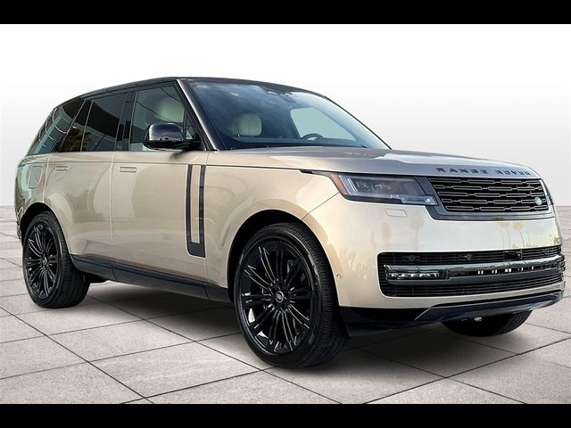 2025 Land Rover Range Rover SE