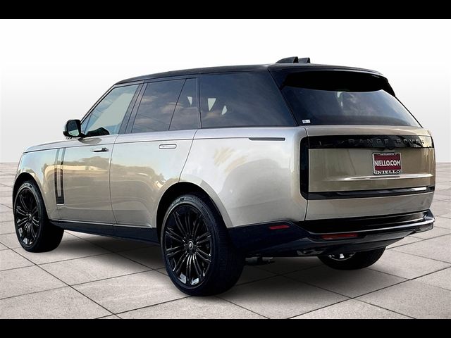 2025 Land Rover Range Rover SE