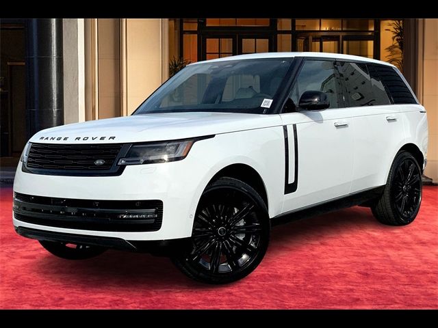 2025 Land Rover Range Rover SE