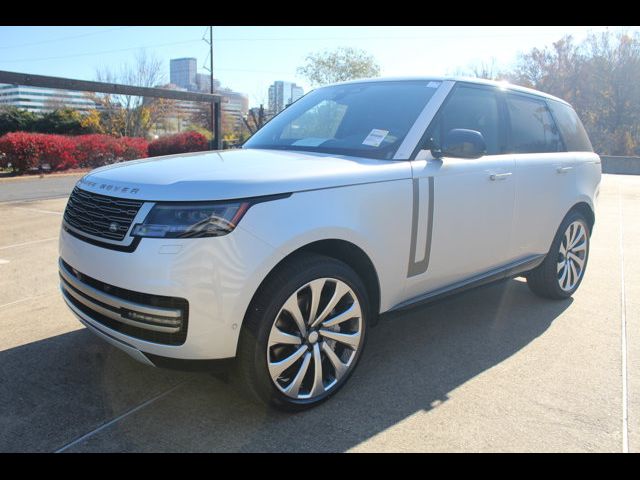 2025 Land Rover Range Rover SE