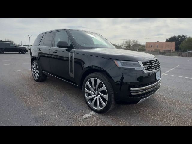 2025 Land Rover Range Rover SE