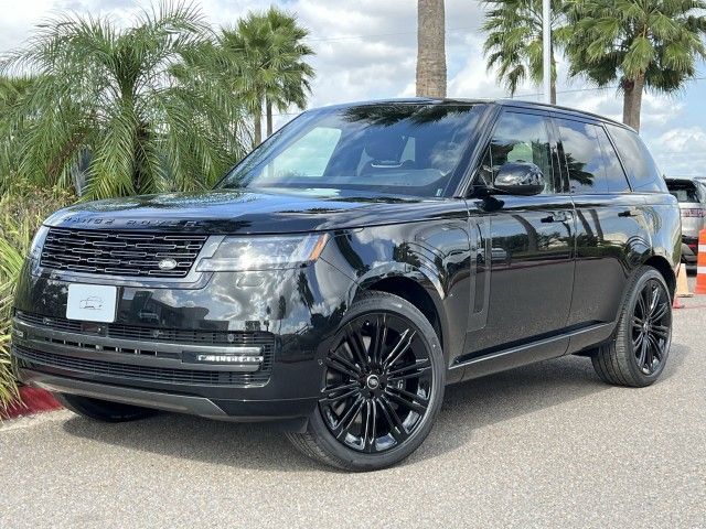 2025 Land Rover Range Rover SE