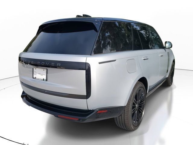 2025 Land Rover Range Rover SE