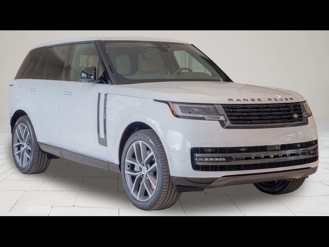 2025 Land Rover Range Rover SE