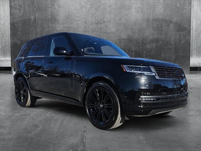 2025 Land Rover Range Rover SE