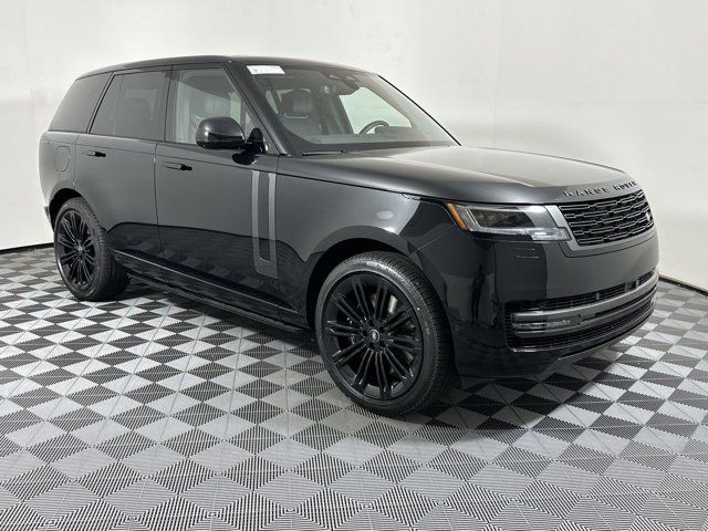 2025 Land Rover Range Rover SE