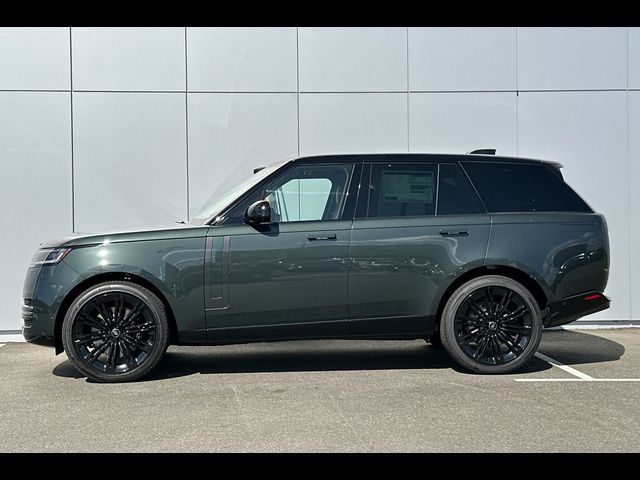 2025 Land Rover Range Rover SE