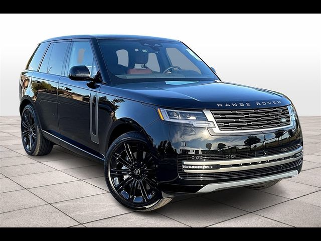 2025 Land Rover Range Rover SE