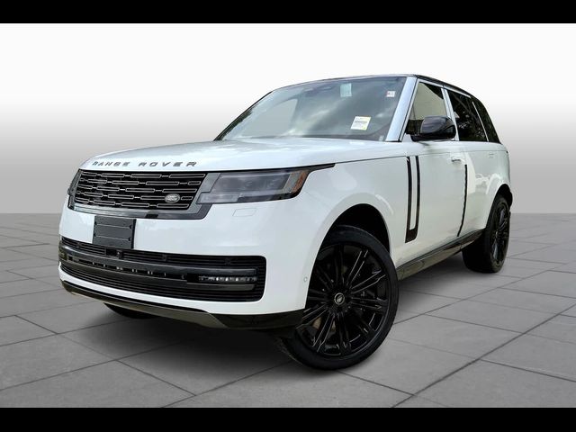 2025 Land Rover Range Rover SE