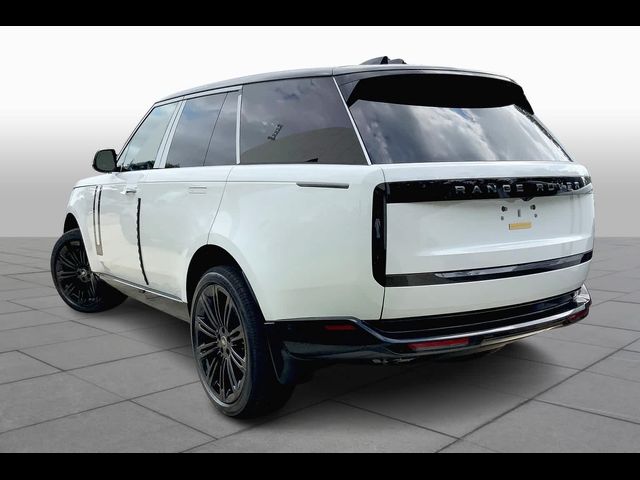 2025 Land Rover Range Rover SE