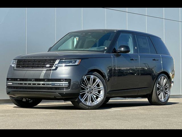 2025 Land Rover Range Rover SE