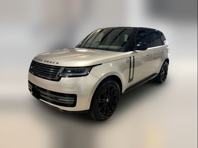 2025 Land Rover Range Rover SE