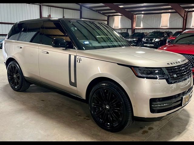 2025 Land Rover Range Rover SE