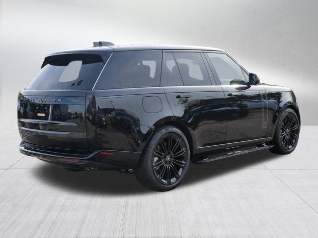 2025 Land Rover Range Rover SE