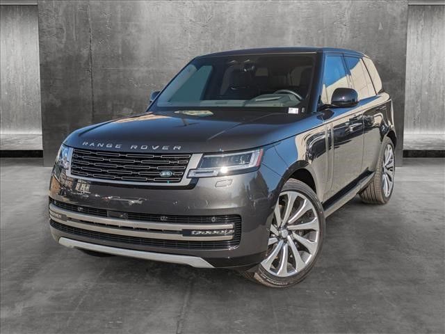 2025 Land Rover Range Rover SE