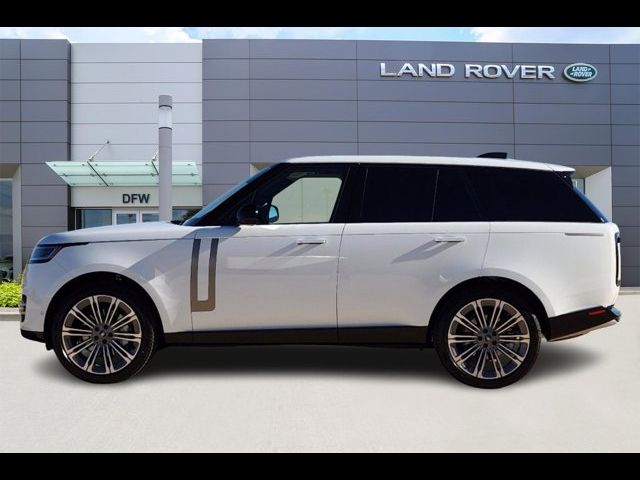 2025 Land Rover Range Rover SE