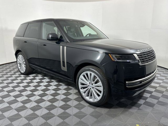 2025 Land Rover Range Rover SE