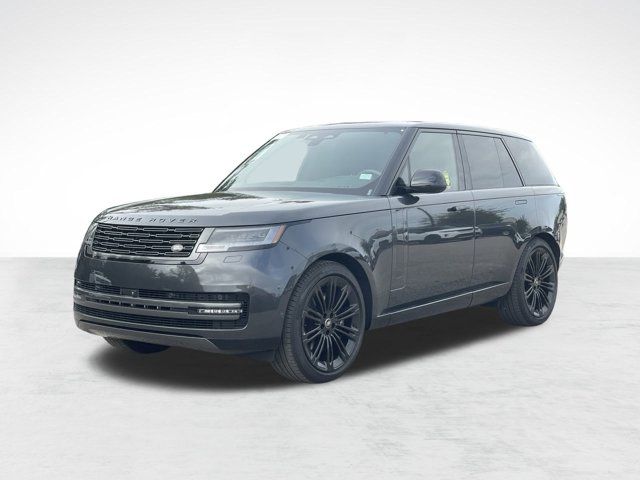 2025 Land Rover Range Rover SE