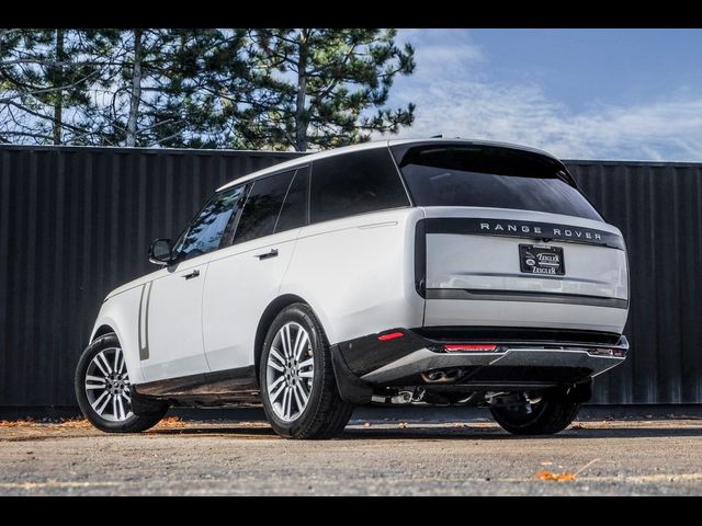 2025 Land Rover Range Rover SE