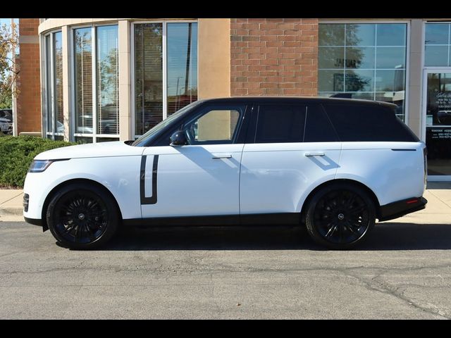 2025 Land Rover Range Rover SE