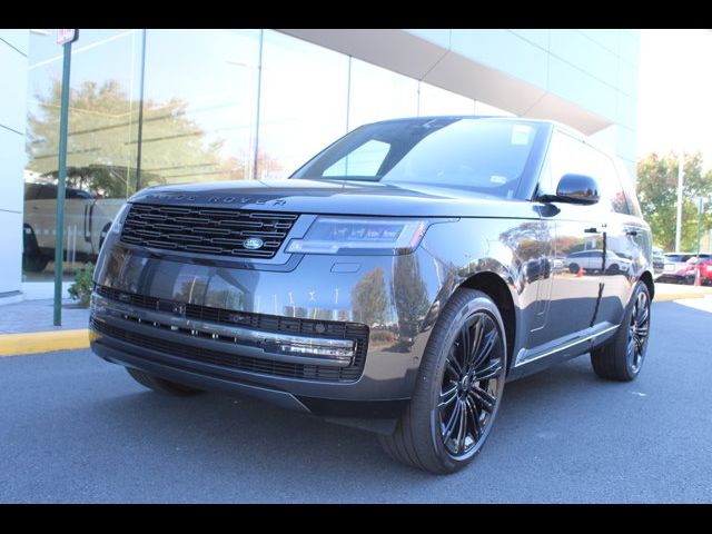 2025 Land Rover Range Rover SE