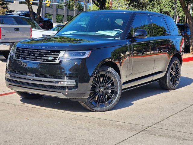 2025 Land Rover Range Rover SE