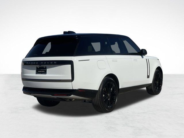 2025 Land Rover Range Rover SE