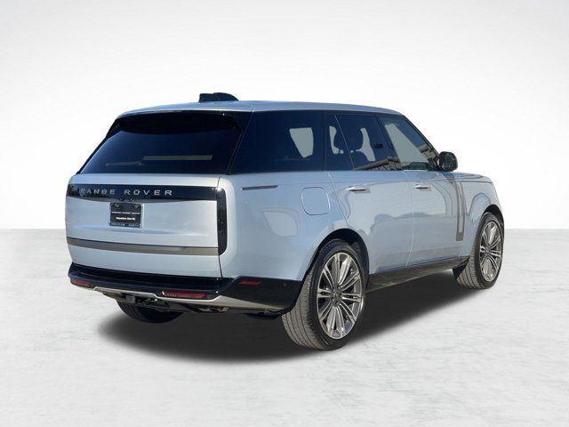 2025 Land Rover Range Rover SE