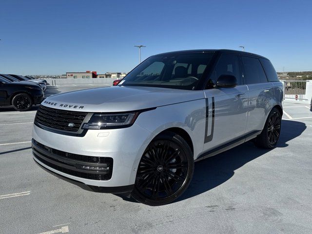 2025 Land Rover Range Rover SE