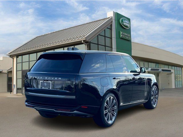 2025 Land Rover Range Rover SE