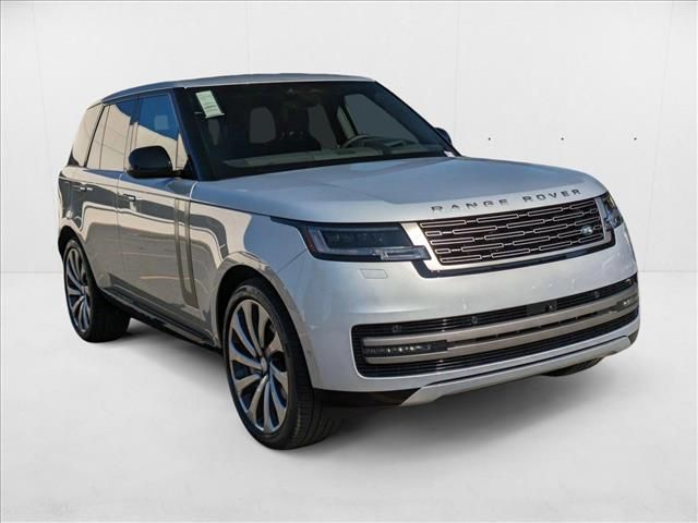 2025 Land Rover Range Rover SE