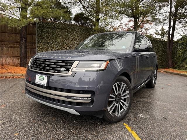 2025 Land Rover Range Rover SE